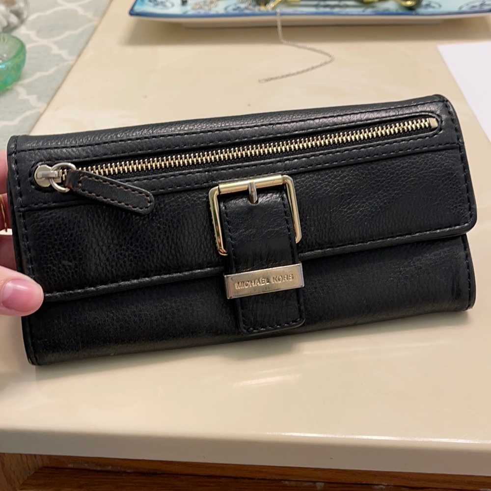 Michael Kors wallet